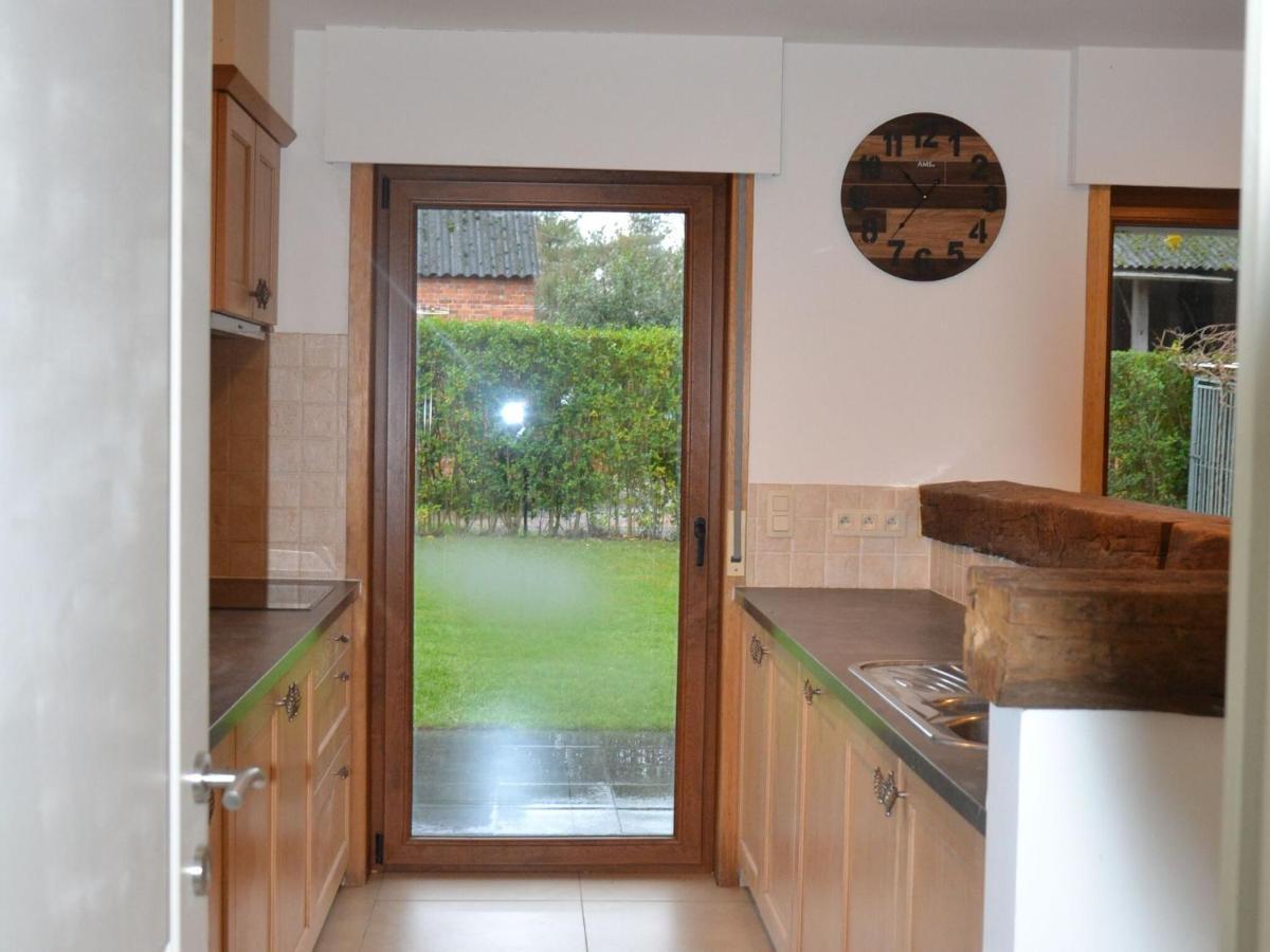 Welcoming Villa In Puivelde With Terrace Garden Barbeque 外观 照片