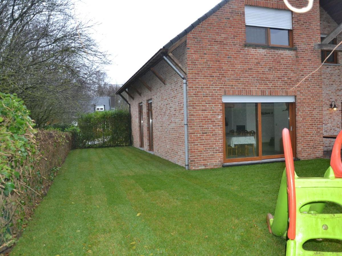 Welcoming Villa In Puivelde With Terrace Garden Barbeque 外观 照片